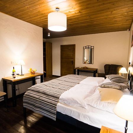 Challet Jasna Exclusive **** เดมานอฟสกา โดลินา ภายนอก รูปภาพ