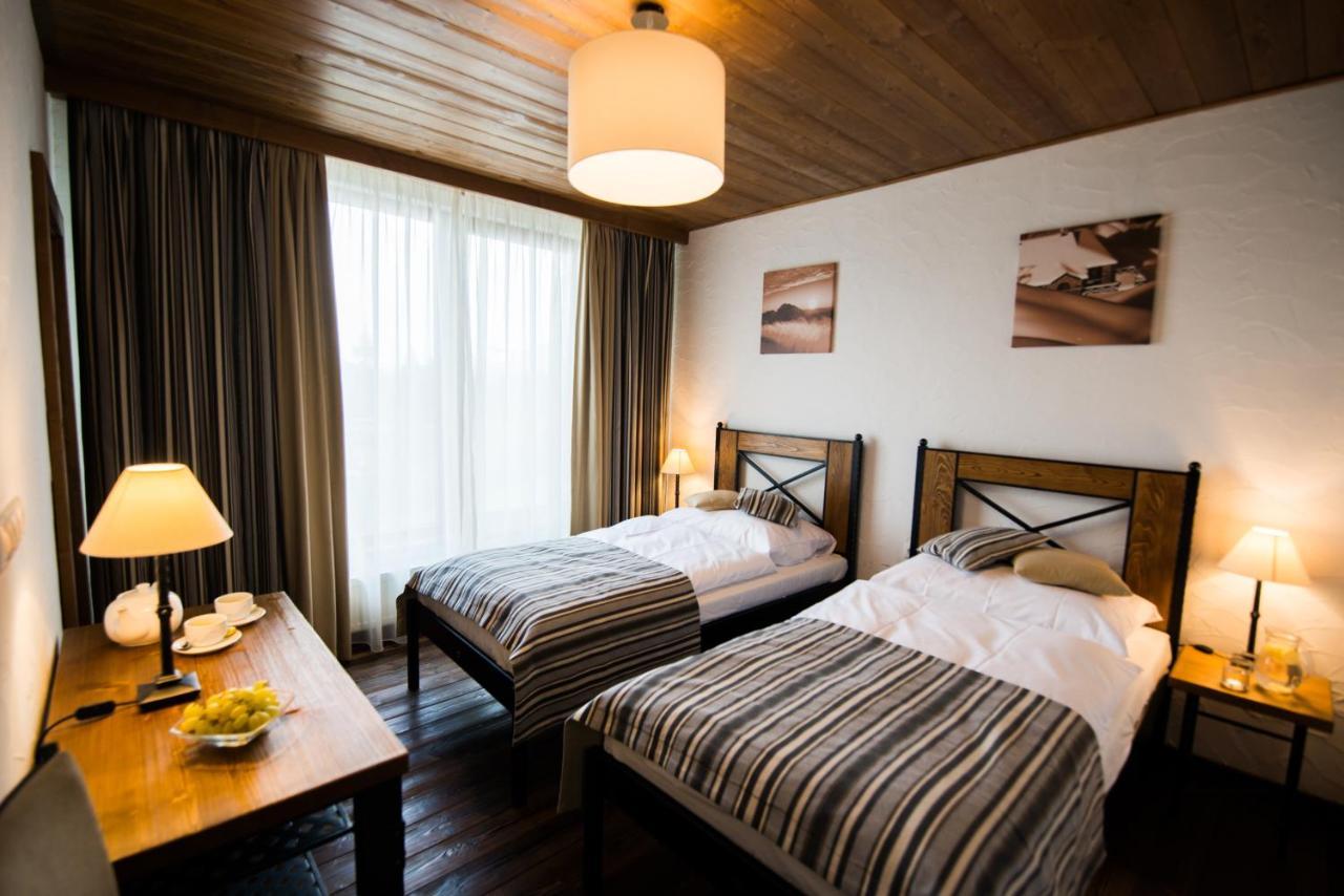 Challet Jasna Exclusive **** เดมานอฟสกา โดลินา ภายนอก รูปภาพ